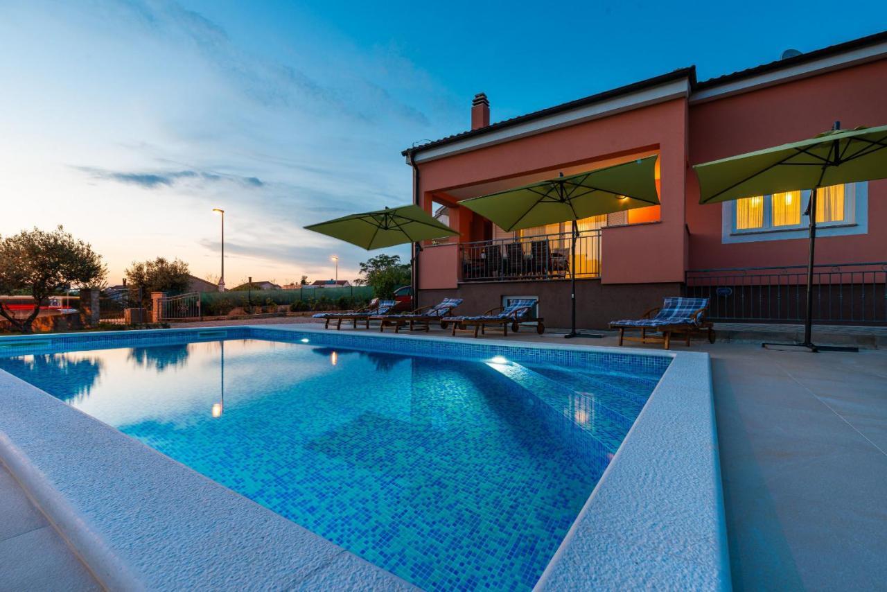 Villa Solis Zadarvillas Bagian luar foto