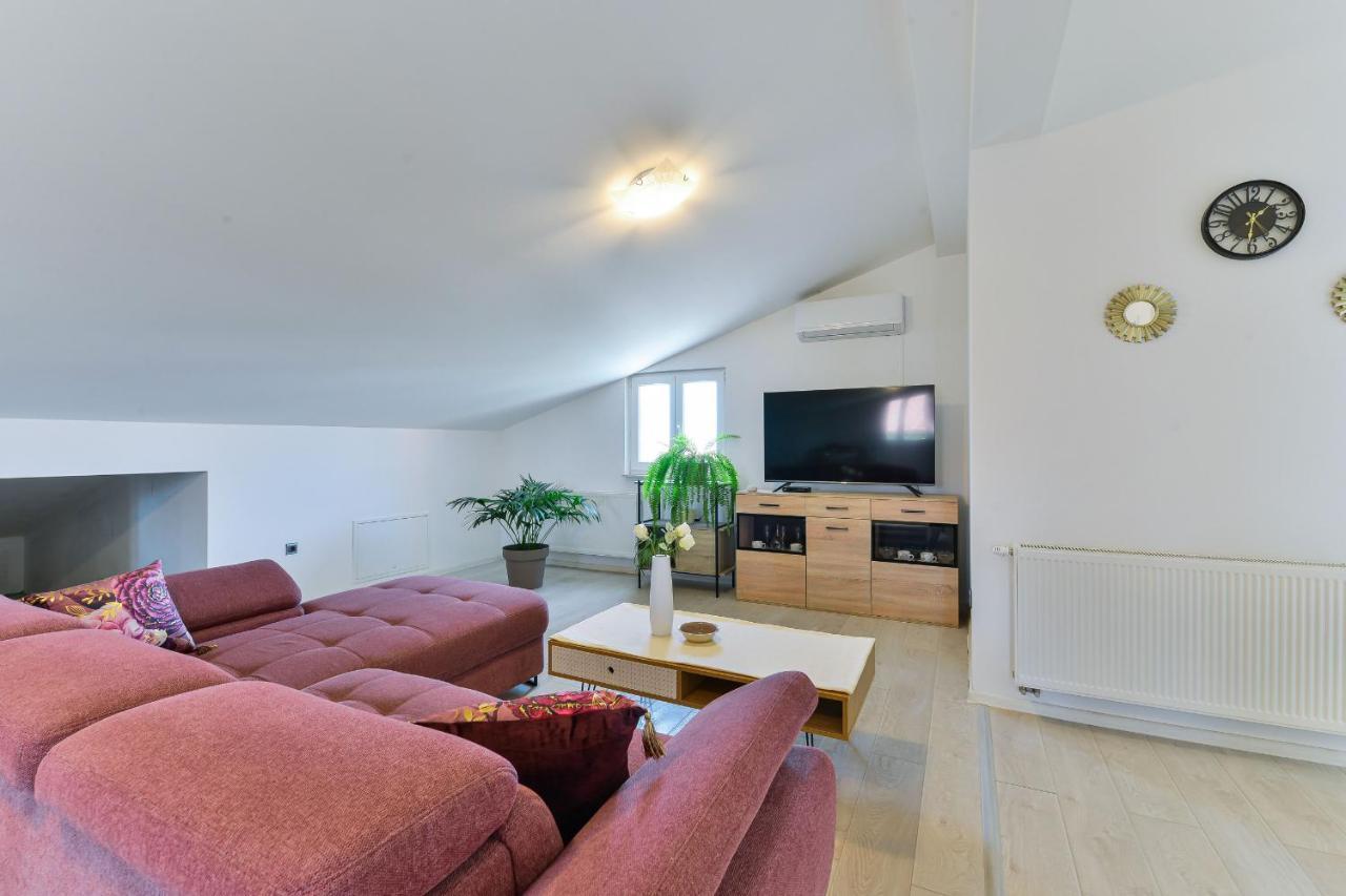Villa Solis Zadarvillas Bagian luar foto