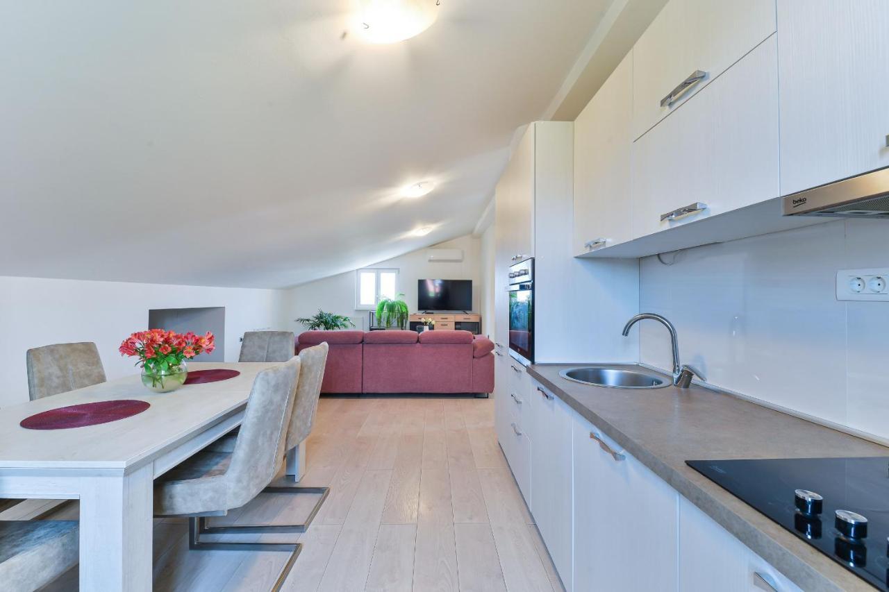 Villa Solis Zadarvillas Bagian luar foto