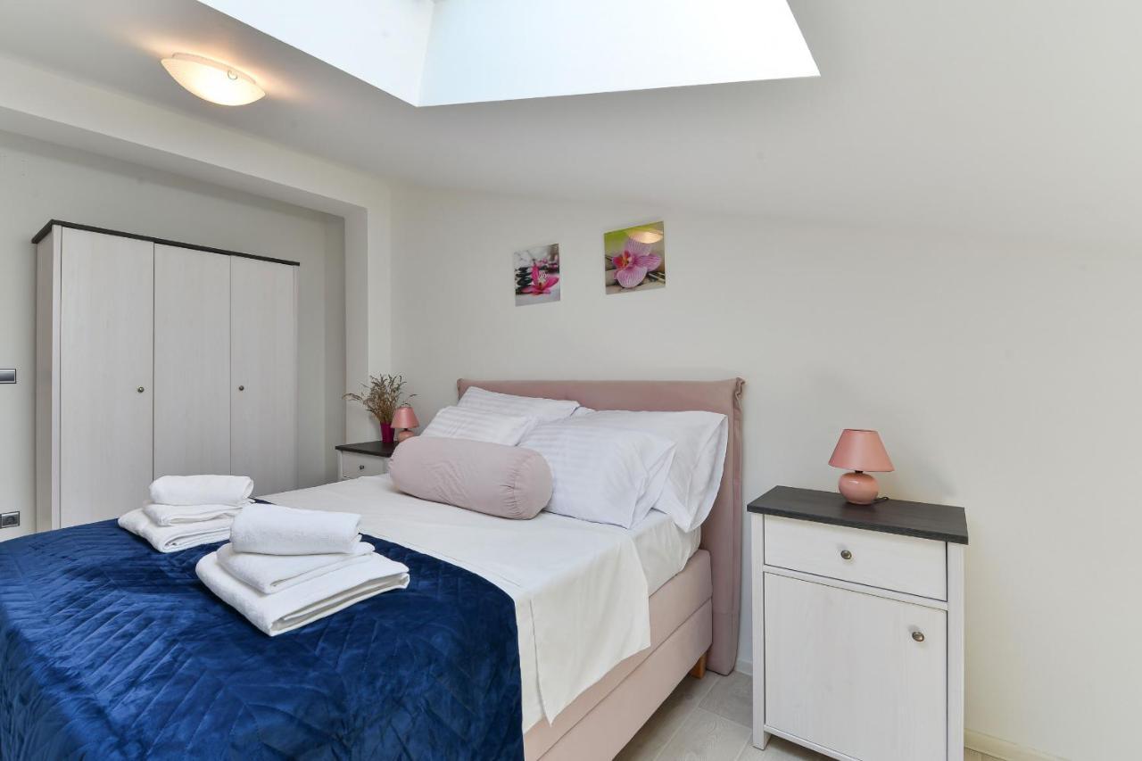 Villa Solis Zadarvillas Bagian luar foto