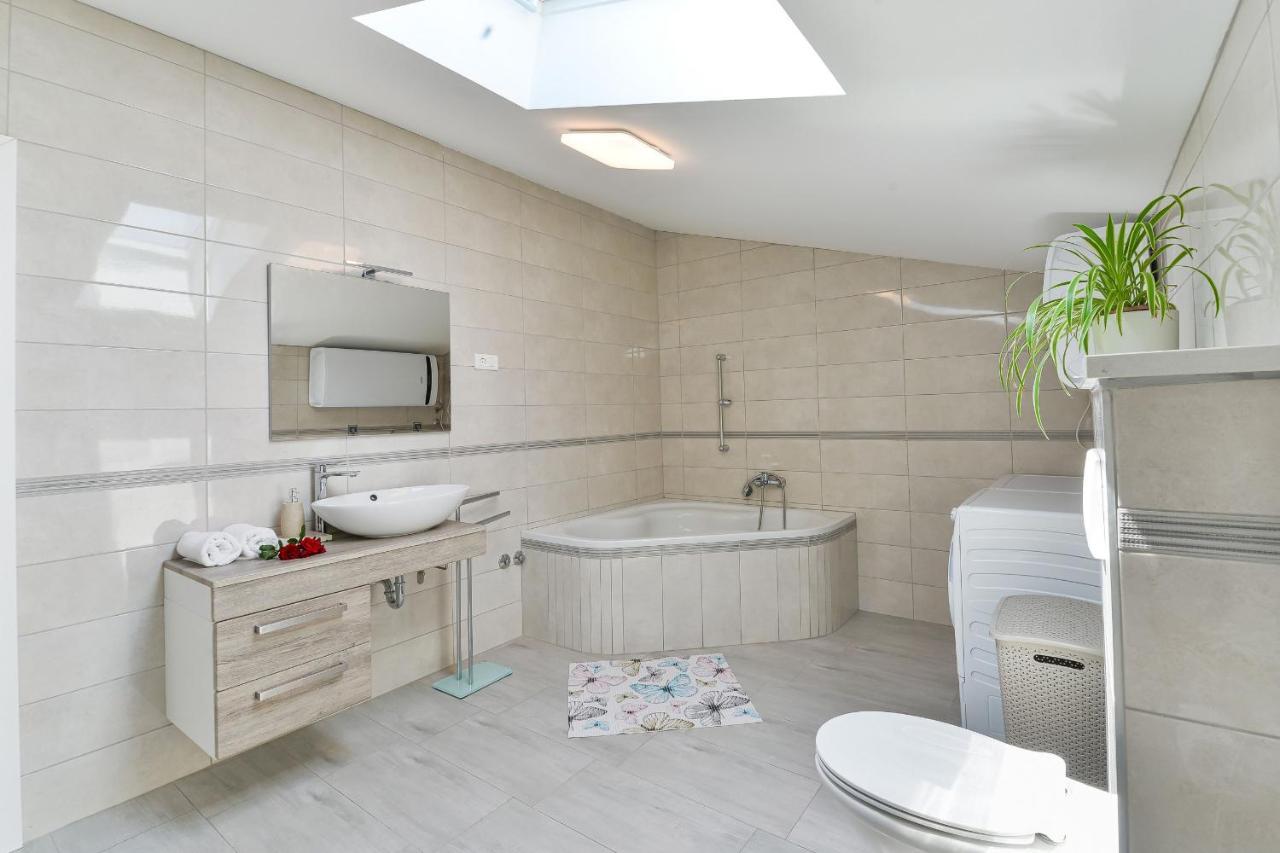 Villa Solis Zadarvillas Bagian luar foto