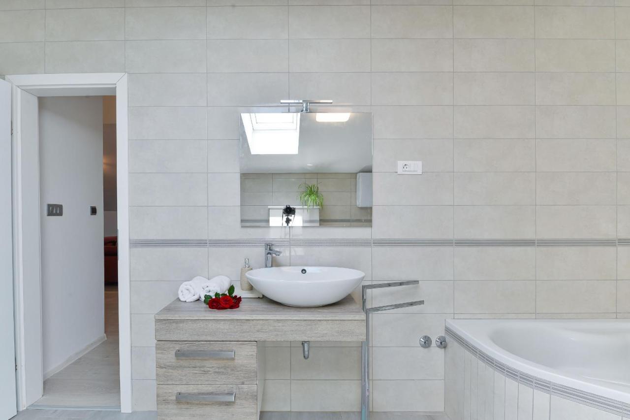 Villa Solis Zadarvillas Bagian luar foto